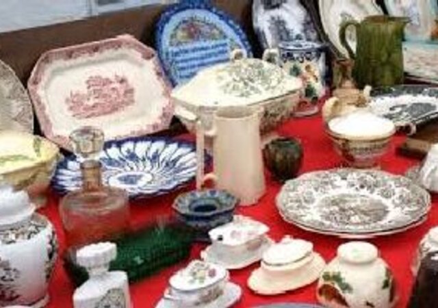 Feira_de_Artes_e_Velharias