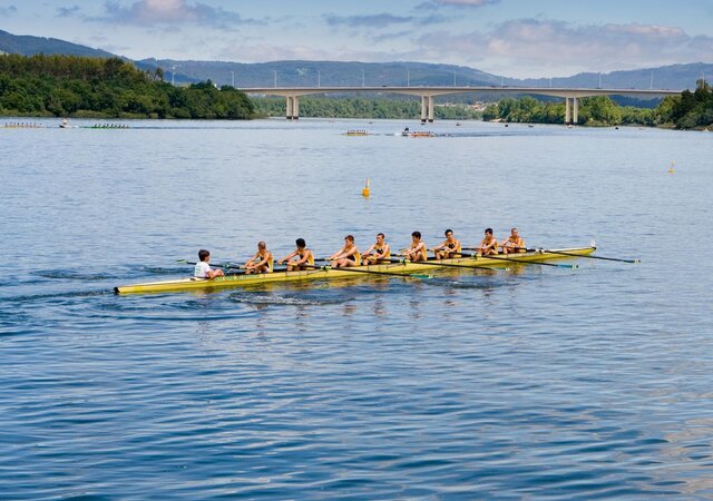 maio___dia_8___regata_internacional_ponte_da_amizade