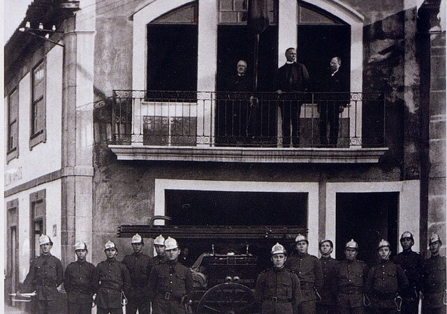 expo___ate_12_abril___bombeiros_voluntarios_de_vila_nova_de_cerveira___uma_historia_de_causas