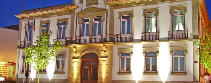Edif_cio_da_C_mara_Municipal_de_Vila_Nova_de_Cerveira
