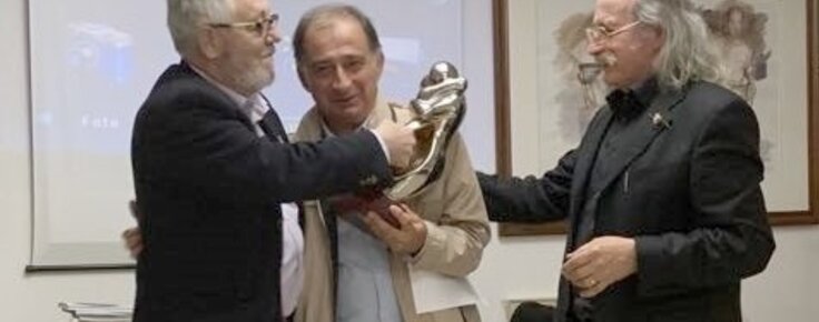 fbac_recebe_distincao_em_cangas