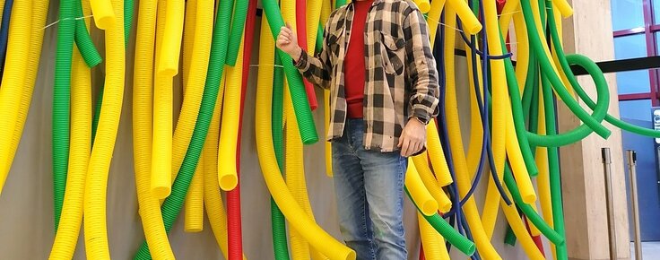 fbac_volta_a_marcar_presenca_na_concreta_com_instalacao_artistica_de_acacio_de_carvalho