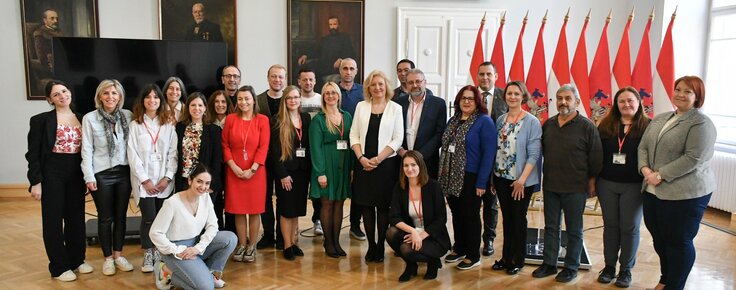 meeting_bridge_hungria_5