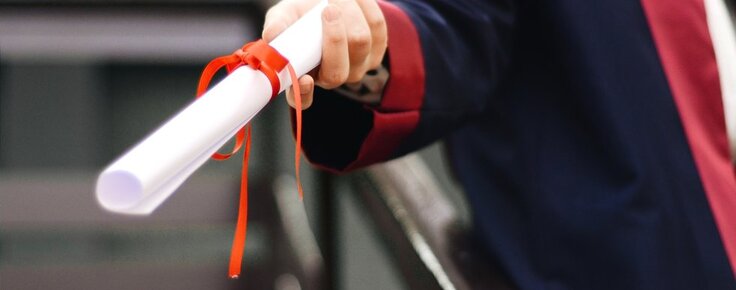 bolsas_de_estudo_1_980_2500