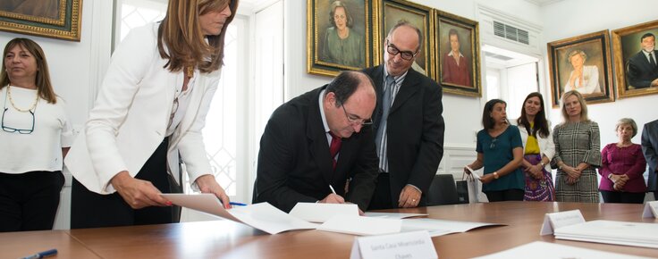 33180273523_c2ef2e8080_o