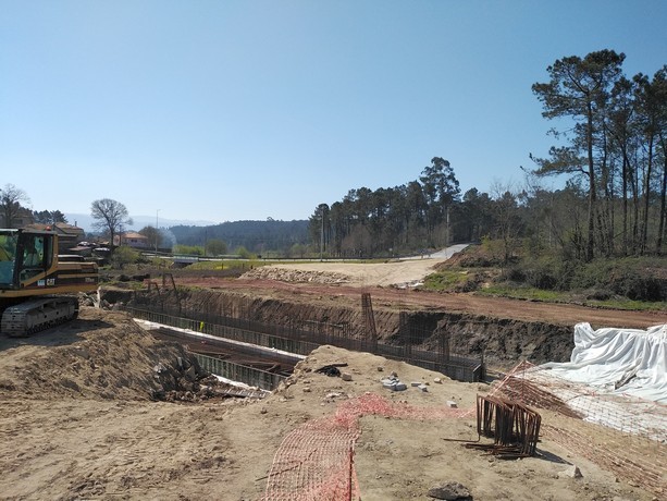 Ligação EN 303 Sapardos- P. Coura 